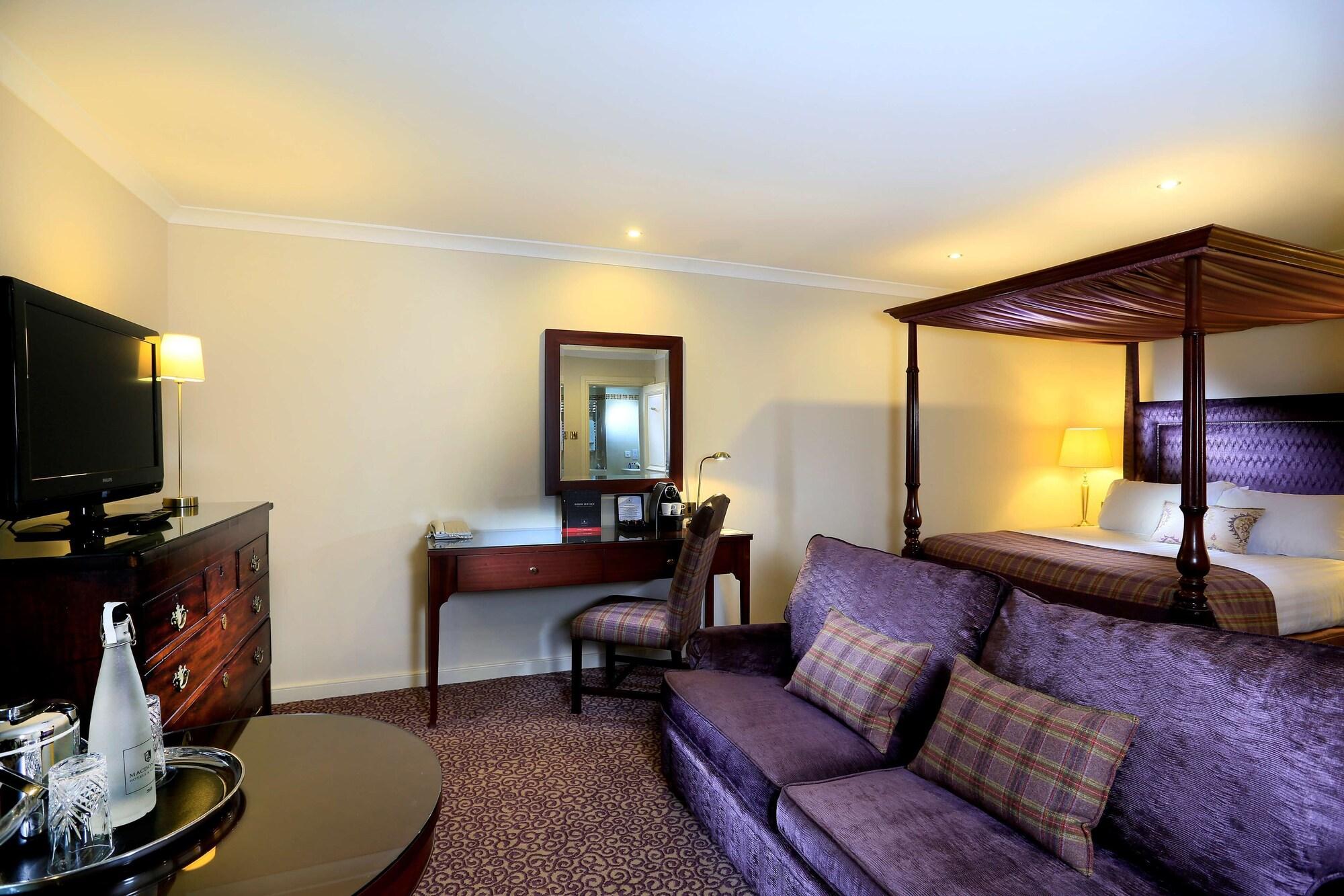 Готель Macdonald Houstoun House Uphall Екстер'єр фото